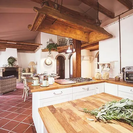 Relais Casale Il Poggetto - Olivo 1 By Zoom In Earth * Cecina (Livorno)